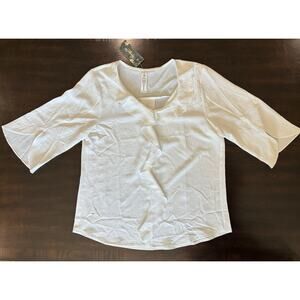 Blooming Jelly Women’s White 3/4 Sleeve Blouse Top Size M NWT